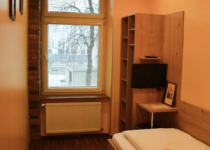 Hostel Do Step - & *